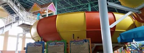 Indoor Water Parks In Illinois Enjoy Them All Year Long Chicago Moms