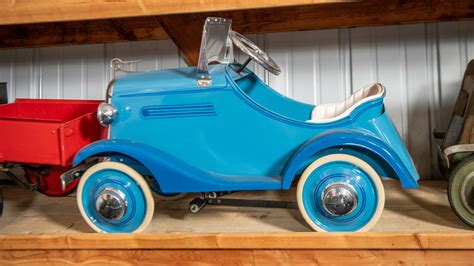 1930s Steelcraft Pontiac Pedal Car At Elmers Auto And Toy Museum
