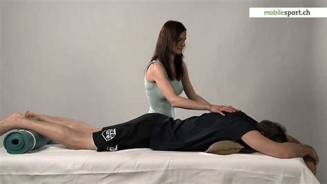 Massage Régénérateur Universel Effleurage De La Colonne Vertébrale Youtube