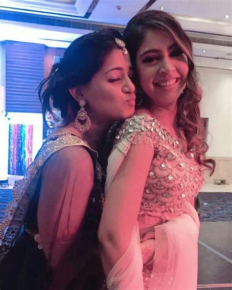 Pin By Khush Mandharkar On Khu Tv Actors Niti Taylor Prom Dresses