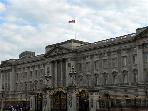 It is situated within the borough of westminster. James Bond Locations: Buckingham Palace - London, England