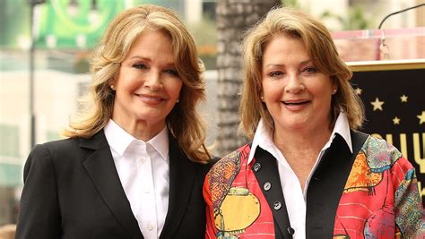 days of our lives marlena evans twin was played by deidre hall s real life sister