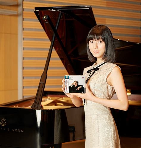 The company operates as one of the world's largest manufacturers of consumer and. ソニーミュージック「ベスト・クラシック100極」、新イメージ ...