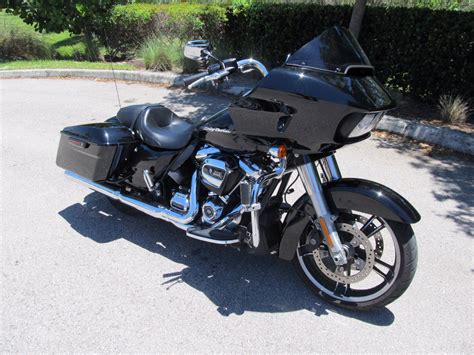 Pre Owned 2017 Harley Davidson Road Glide Special Fltrxs Touring In West Palm Beach U603571