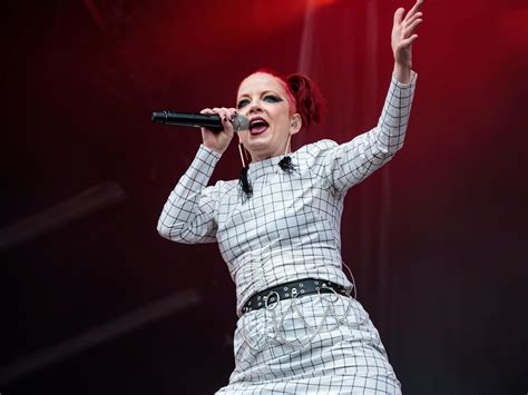 shirley manson on garbage at 25 ‘i didn t think of myself as a singer the independent the