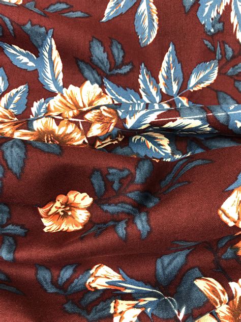 Printed linen blend   Simply Fabrics