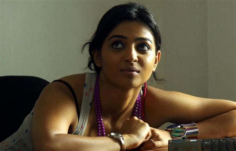 Radhika Apte S Reputed Nude Selfie Pictures Are Fake Bollywoodfarm