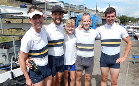Mixed End To The Hants And Dorset Season For Ryde Rowing Club Island