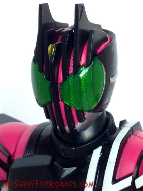 By taking up the mantle of decade tsukasa travels through the worlds of the 9 previous riders to. Toybox REVIEW: S.H. Figuarts -Shinkocchou Seihou- Kamen ...