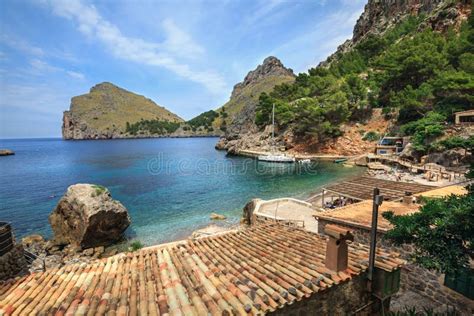 Vila Sa Calobra Na Costa Do Mar Mediterrâneo Ilha Majorca Espanha