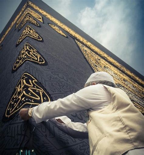 Maybe you would like to learn more about one of these? خلفيات الكعبة للجوال - ليدي بيرد