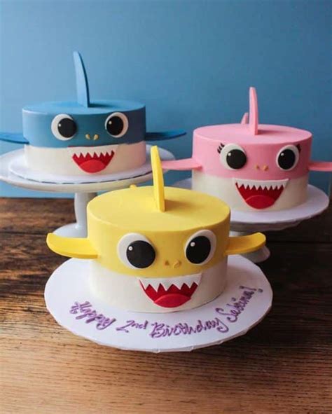 Amazing Baby Shark Cakes