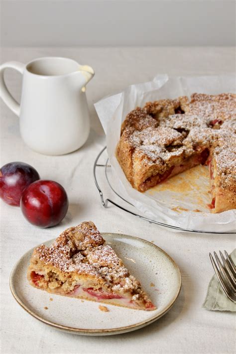 Plum Crumble Cake FAB