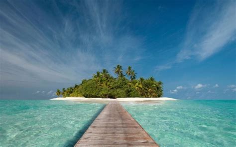 Traveling To The Maldives A Month By Month Guide To The Best Times To