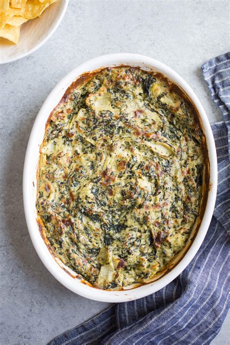 There's no doubt that cooking and baking without eggs is a huge challenge, so finding a vegan spinach quiche recipe might seem out of the question. Baked Vegan Spinach Artichoke Dip - Salted Plains | Recipe ...