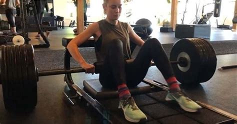 Brie Larson Barbell Hip Thrust Popsugar Fitness