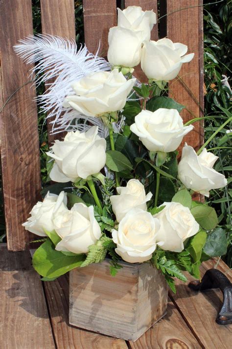 Dozen White Roses Arranged Rose Arrangements Growing Roses White Roses