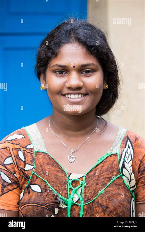 Pondichery Puducherry Tamil Nadu India September Circa 2017 An Unidentified Indian