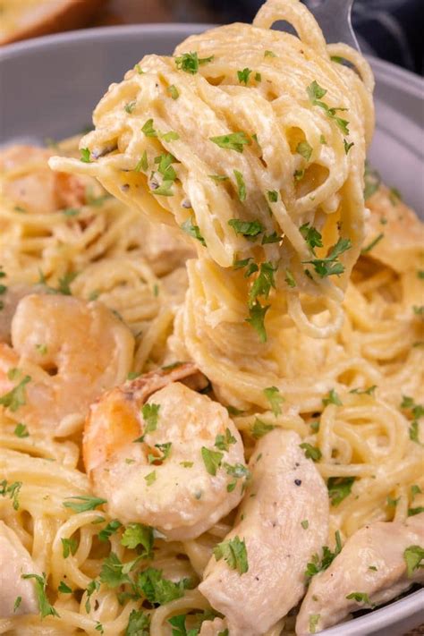 Easy Chicken And Shrimp Carbonara Pasta Best Homemade Recipe Dinner Lunch Quick Simple