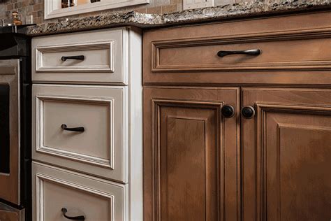 Two Tone Kitchen Cabinets Doors
