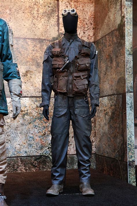 Sdcc 2016 Costumes Of Rogue One Endorexpress