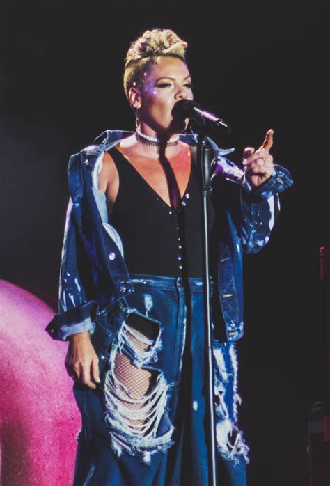 Pink Cantante Wikipedia