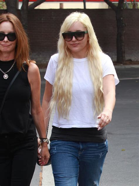 Amanda Bynes Placed On Psychiatric Hold After Roaming Streets Naked In LA Daily Telegraph