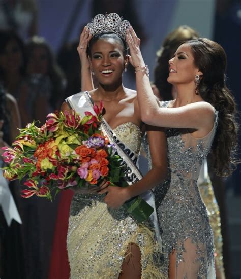 Leila Lopes Miss Angola Crowned Miss Universe Gotceleb