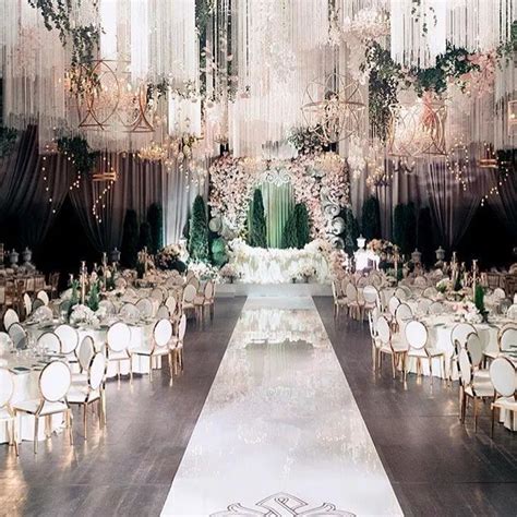 62 Extravagant White Indoor Wedding Ceremony 55