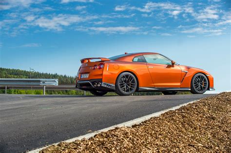 This sports car boasts an exceptional engine. The 2017 Nissan GT-R Nismo is Ready to Rip Your Face Off