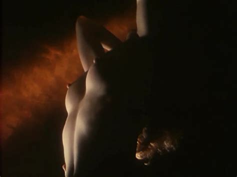 Naked Cia Berg In Lust