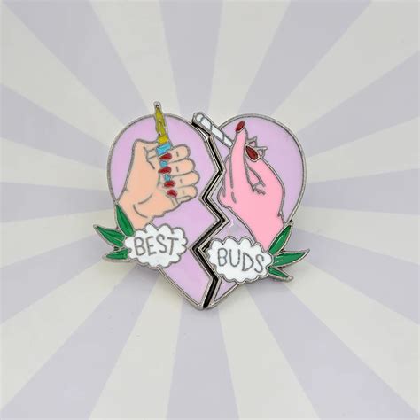 2pcsset Best Buds Broken Heart 2 Hands Brooch Purple Pink Enamel Pins