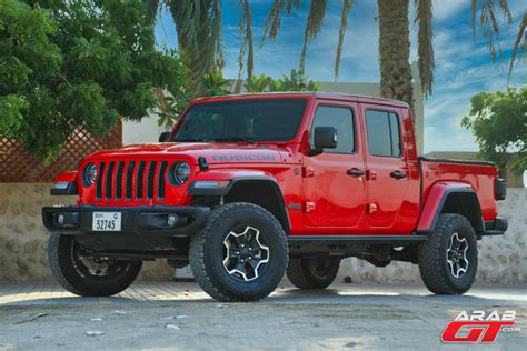 The particular progression from the lc can lead to. How The 2021 Jeep Gladiator Differs From The Wrangler JL ...