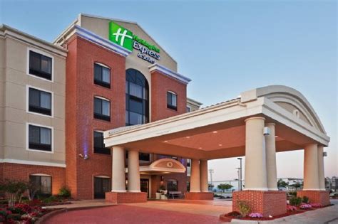 This hotel is close to san diego zoo and balboa park. Holiday Inn Express San Diego South-National City ...