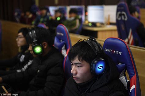 Need some tefl classroom inspiration? In China's eSport schools students learn it pays to play ...
