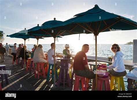 Sunset Pier Bar And Restaurant Just Before Sunset Ocean Key Resort