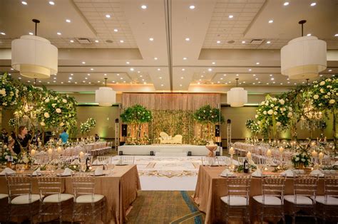 Embassy Suites By Hilton Chicago Naperville Reception Venues The Knot