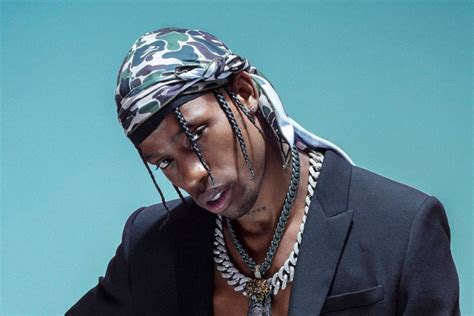 1.31 gb ~ movie info ~ rls: Polémica: la foto que llevó a Travis Scott a cerrar su ...