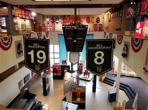 A Look Inside The Us Hockey Hall Of Fame Hockey Hall Of Fame Hall Of