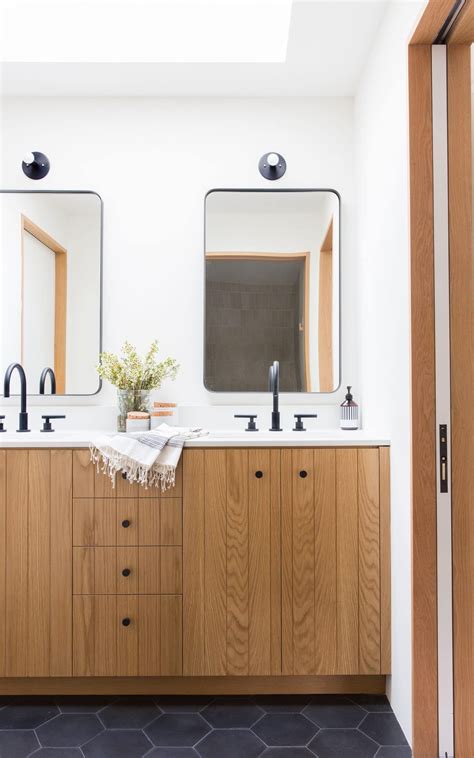 20 2019 Bathroom Mirror Trends