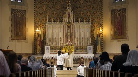 La Misa Tridentina Y Su Dimensión Integradora Para Un Sordo Católico