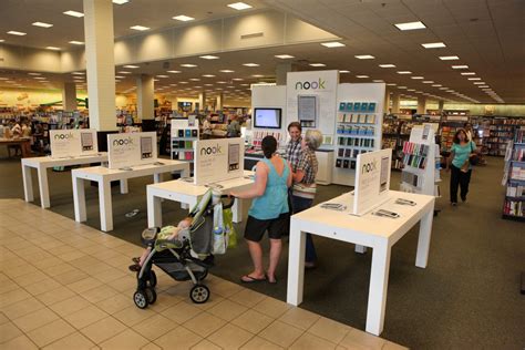 It was barnes & noble's bad luck that amazon chose books as its first category. Barnes & Noble Plans Big Push for Nook E-Reader - The New ...