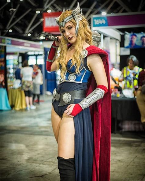 Awesome Lady Thor Cosplay Cosplay Lady Thor Cosplay Cosplay Woman Thor Cosplay