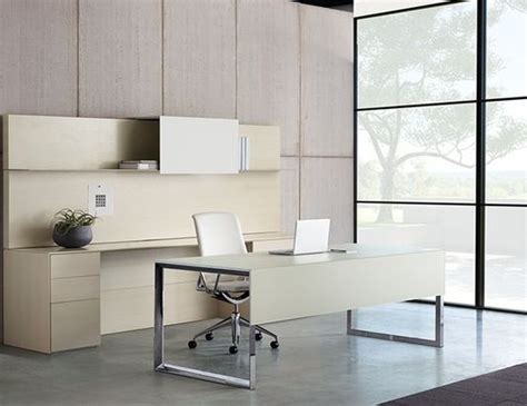 At any of our texas locations, you'll find an incredible selection of whether you prefer a classic executive style chair or a modern one with clean lines, star furniture has you covered. High End Executive Office Furniture