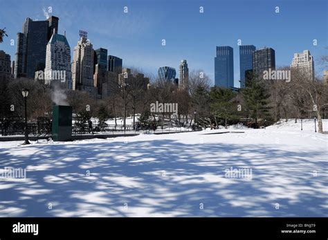 Winter Snow Central Park Manhattan New York Usa Skyline City Travel