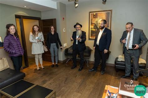 Major Jewish Funders Partner With Chabad On Campus