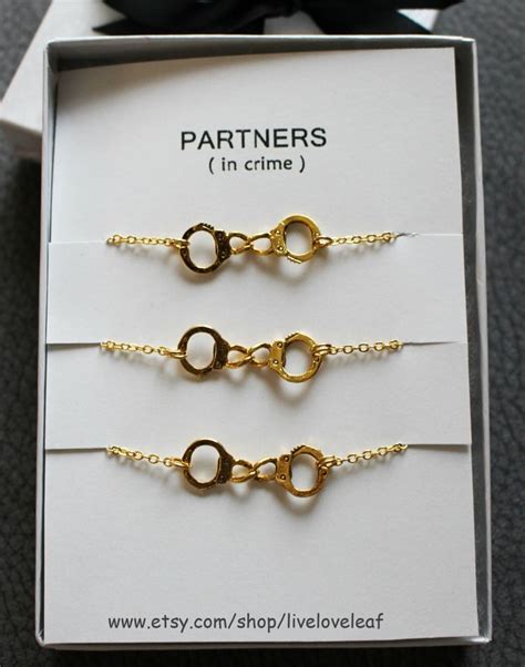 What are some best popular usernames for tiktok? 3 Partners in crime matching Best Friends Gold Handcuffs ...