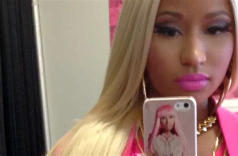 Nicki Minaj Gets Her Boobs Out Again In Raunchy Selfie Mirror Online