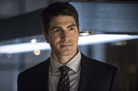 Arrow Get Ready For Ray Palmer The Flash Crossover And More In Season