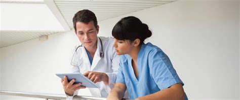 The Pros and Cons of Pursuing International Medical Training